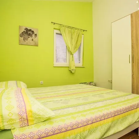 Apartman Pantan Lägenhet *