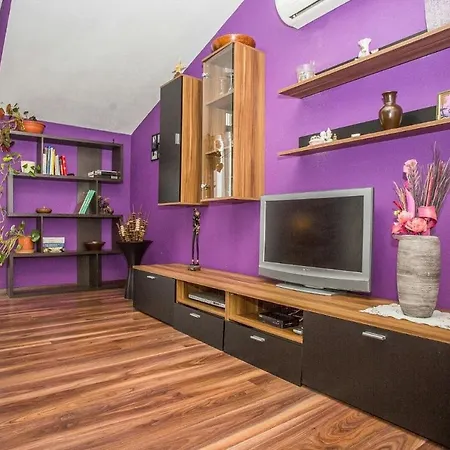 Lägenhet Apartman Pantan
