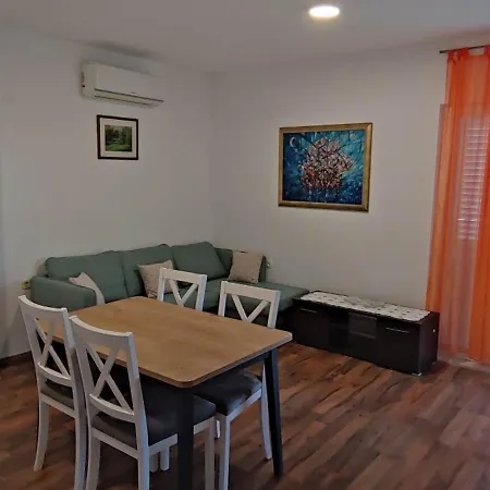 Lägenhet Apartman Pantan *